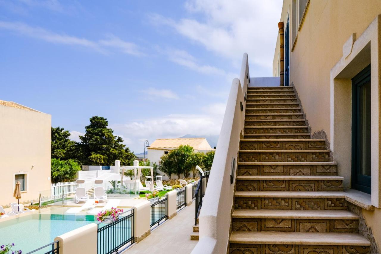 Hotel Baglio Di Scopello 4*
